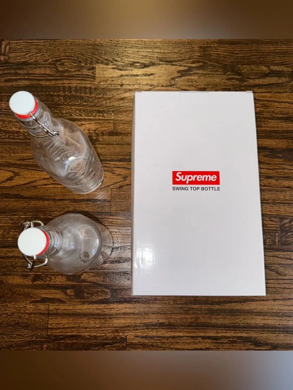 SUPREME Logo Swing Top 1.0L Clear Glass Bottles - Set Of 2 - FW21 Collection